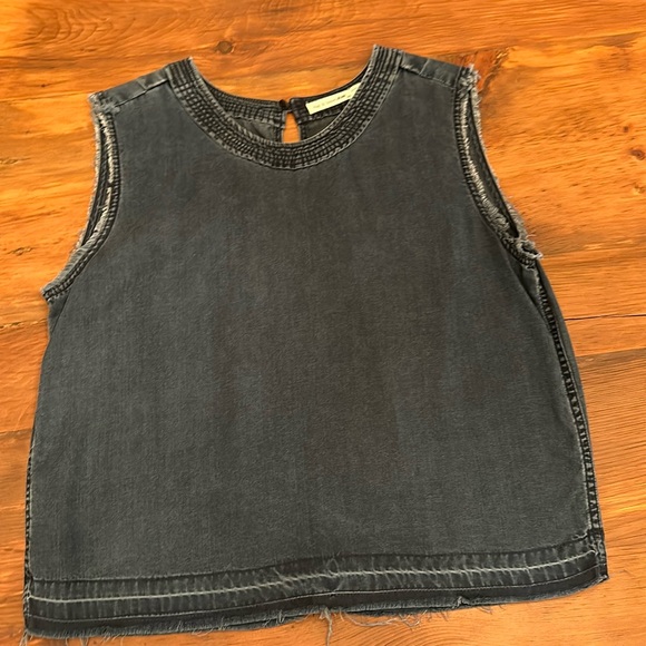 Rag and Bone denim top. - Picture 1 of 4